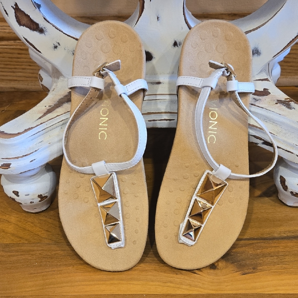 Vionic White Sandals with Gold Accents